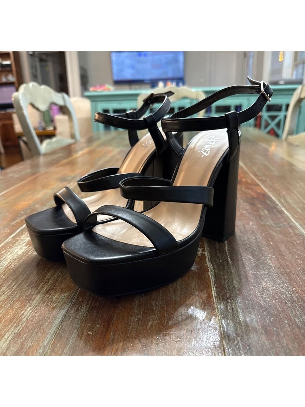 Y Not Y2K Black Platform Heels Size 9